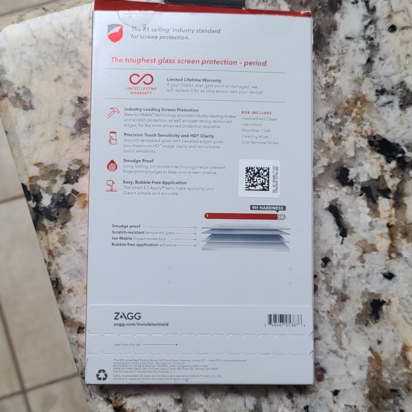 Zagg Invisible Shield - Picture 2 of 4